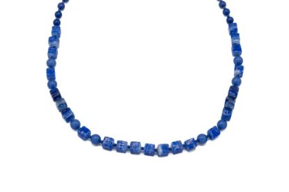 Picture of Beaded glass necklace 16 inch